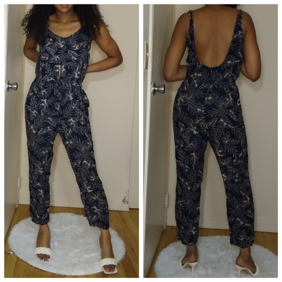 Hollister printed jumpsuit - Picture 1 of 5